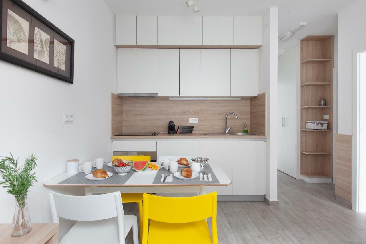 Apartments Coast 27 พอดโกรา ภายนอก รูปภาพ
